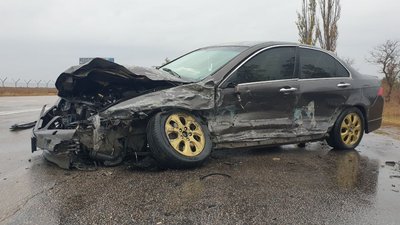 У Кропивницькому зіштовхнулися три машини. Четверо людей травмувалися У Кропивницькому зіштовхнулися три машини. Четверо людей травмувалися