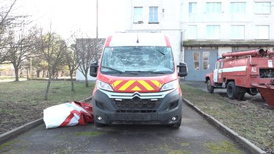 У Житомирі в пам'ять про загиблого на Херсонщині рятувальника Дмитра Краснощокова колеги збирають гроші на швидку У Житомирі в пам'ять про загиблого на Херсонщині рятувальника Дмитра Краснощокова колеги збирають гроші на швидку