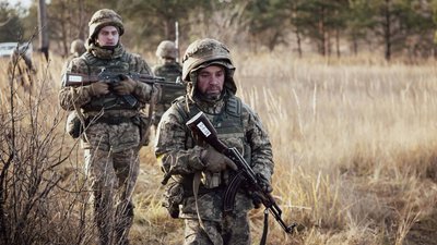 Українські військовослужбовці, армія, фронт