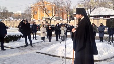 "Це перші наші кіборги". Кропивничани вшанували пам'ять Героїв Крут "Це перші наші кіборги". Кропивничани вшанували пам'ять Героїв Крут