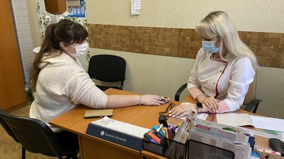 На прийомі у сімейної лікарки в Полтаві На прийомі у сімейної лікарки в Полтаві