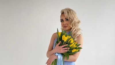 Співачка з Рівненщини записала патріотичну пісню. Коли її прем'єра Співачка з Рівненщини записала патріотичну пісню. Коли її прем'єра