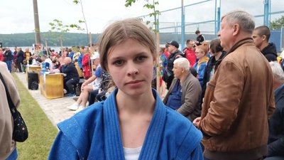 Єлизавета Пастернак, учасниця змагань зі самбо Єлизавета Пастернак, учасниця змагань зі самбо