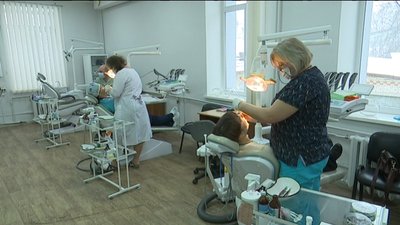 В Сумській обласній стоматполіклініці пояснили, чому платно лікують пацієнтів В Сумській обласній стоматполіклініці пояснили, чому платно лікують пацієнтів