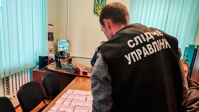 На Миколаївщині поліцейські затримали підприємця за спробу підкупу начальника райвідділу