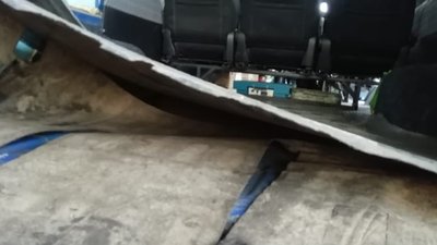 Понад 1,5 тисячі пачок сигарет виявили закарпатські митники в мікроавтобусі на кордоні