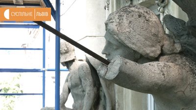 У Львові реставрують палац Ландао, що на вулиці Дорошенка У Львові реставрують палац Ландао, що на вулиці Дорошенка