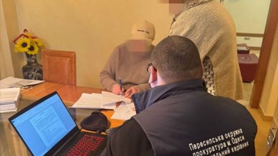 Директорка будфірми, лікарня, прокуратура, гроші, корупція