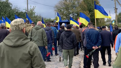 На Сумщині попрощалися з бойовим медиком взводу Олександром Дохленком На Сумщині попрощалися з бойовим медиком взводу Олександром Дохленком