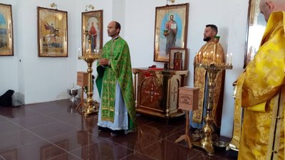 "Хрестив дітей у хаті, як у радянські часи". Священник ПЦУ про життя в окупованому Генічеську "Хрестив дітей у хаті, як у радянські часи". Священник ПЦУ про життя в окупованому Генічеську