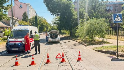 ДТП у Миколаєві в районі перехрестя вулиць Марка Кропивницького та Шнеєрсона