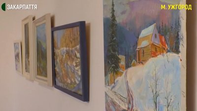 В Ужгороді відкрилася художня виставка «Зимовий настрій»