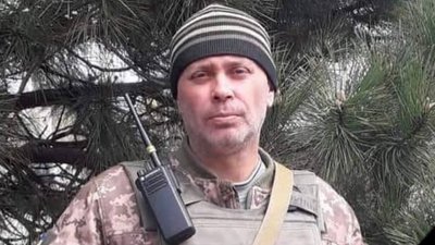 У шпиталі від бойового поранення помер 47-річний солдат з Дніпропетровщини Олександр Лисиця