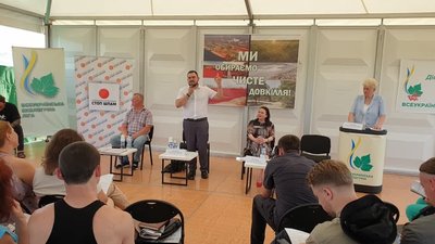 Екологія Миколаївщини. У Лиманах шукали шляхи захисту від червоного шламу Екологія Миколаївщини. У Лиманах шукали шляхи захисту від червоного шламу