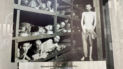 Експозиція "Рабини, що пережили Голокост"