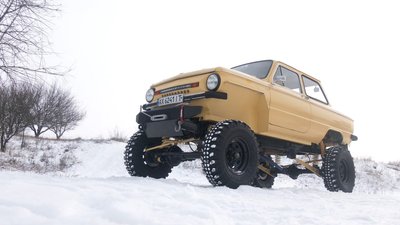 Зробив із Запорожця всюдихід: харків'янин зібрав гібридне авто Зробив із Запорожця всюдихід: харків'янин зібрав гібридне авто