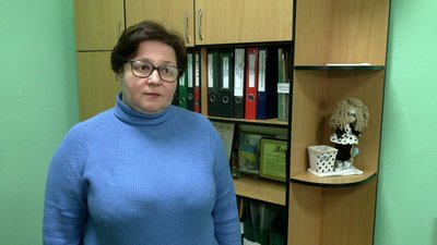 "Визнає свою неетичну поведінку": у Рівному звільнили вчительку, яка фігурувала на відео в соцмережах "Визнає свою неетичну поведінку": у Рівному звільнили вчительку, яка фігурувала на відео в соцмережах