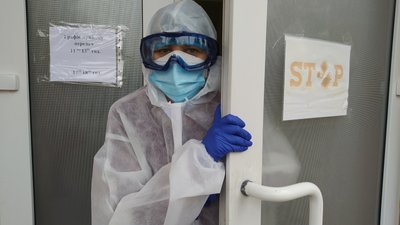 Телефонними дзвінками розпочинається і завершується робочий день лікарки з Тернопільщини Телефонними дзвінками розпочинається і завершується робочий день лікарки з Тернопільщини