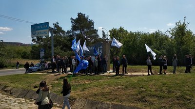 На Закарпатті ОПЗЖ влаштувала автопробіг до 9 травня На Закарпатті ОПЗЖ влаштувала автопробіг до 9 травня