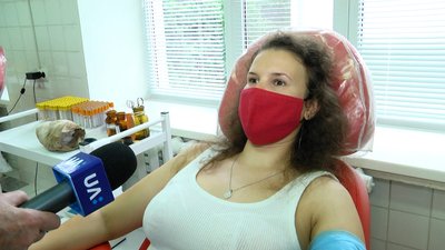 У Житомирі у Всесвітній день донора близько сотні людей прийшли здавати кров У Житомирі у Всесвітній день донора близько сотні людей прийшли здавати кров