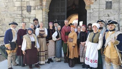 У замку на Тернопільщині відбуваються зйомки фільму