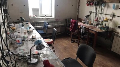 На Рівненщині вилучили понад 800 кг бурштину, який мали продати в Туреччину На Рівненщині вилучили понад 800 кг бурштину, який мали продати в Туреччину
