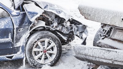 ДТП з дитиною на Чернігівщині: автівки зіткнулися, двох пасажирів госпіталізували