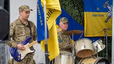 У Коломиї на Франківщині на благодійних концертах зібрали майже 100 тис. грн для ЗСУ У Коломиї на Франківщині на благодійних концертах зібрали майже 100 тис. грн для ЗСУ