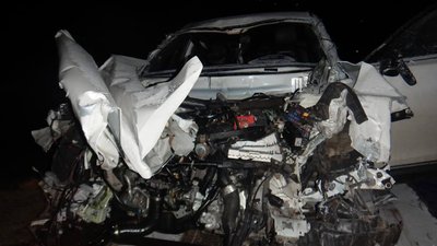 Легковик Mazda після аварії