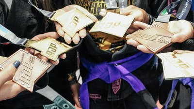 Двоє прикарпатських патрульних здобули призові місця з бразильського джиу-джитсу Двоє прикарпатських патрульних здобули призові місця з бразильського джиу-джитсу