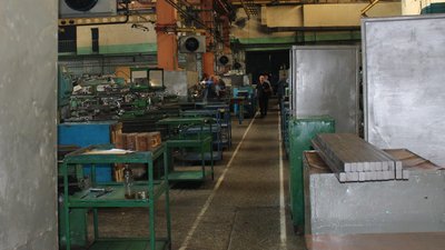 Волочиський машинобудівний завод зупинив роботу через спалах COVID-19