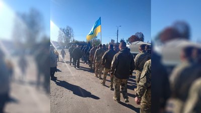 На Чернігівщині в останню путь провели двох воїнів На Чернігівщині в останню путь провели двох воїнів