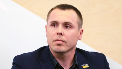Резніков та Верещук можуть очолити Міноборони та Мінреінтеграції. Що кажуть експерти Резніков та Верещук можуть очолити Міноборони та Мінреінтеграції. Що кажуть експерти