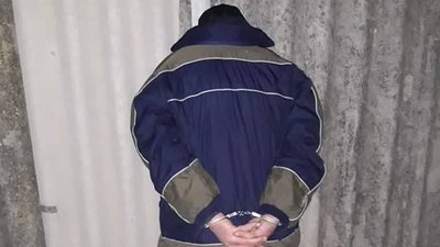 У Лисичанську затримали чоловіка, що вистрелив з рушниці у пасинка