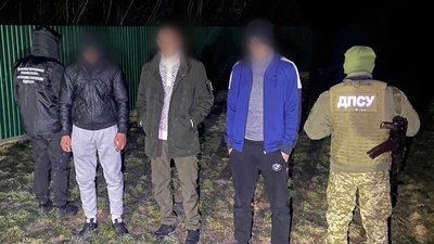 На Закарпатті за добу затримали 17 чоловіків, які намагалися незаконно потрапити до Угорщини та Румунії