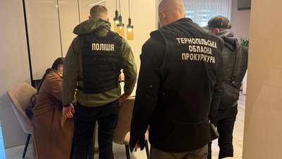 тернопіль, судитимуть за хабарництво, 19 серпня 2026 року