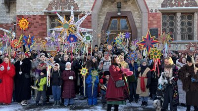 Перша Хода звіздарів у Полтаві: як місто відроджує автентичні різдвяні традиції