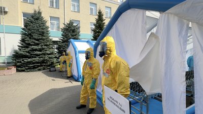 У Волинській обласній лікарні провели навчання з надання допомоги постраждалим внаслідок аварії на хімпідприємстві У Волинській обласній лікарні провели навчання з надання допомоги постраждалим внаслідок аварії на хімпідприємстві