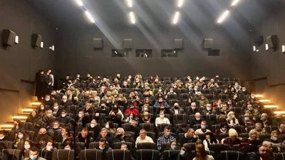 У Тернополі репрезентували фільм про чотирьох кіборгів У Тернополі репрезентували фільм про чотирьох кіборгів
