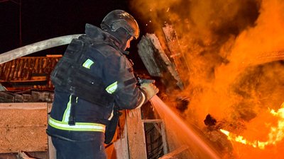 РФ вдарила дроном по селу Великий Бурлук