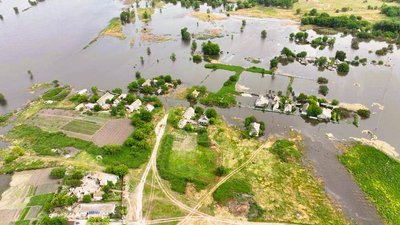 Випробування водою. Як минув тиждень для миколаївців та херсонців після підриву Каховської ГЕС. Фото
