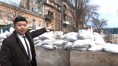 Став ворогом держави. Громадянин КНР живе в Одесі та веде блог про війну в Україні