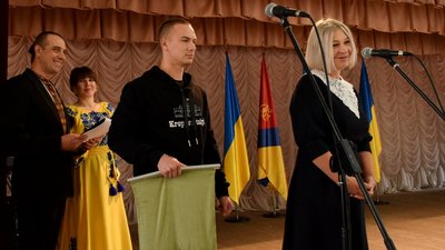 "Смілива гривня". У Кропивницькому до Дня міста зібрали 200 кілограм монет для ЗСУ "Смілива гривня". У Кропивницькому до Дня міста зібрали 200 кілограм монет для ЗСУ
