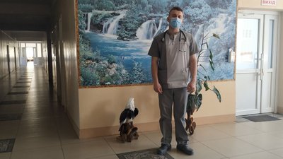 "Романтизм у професії був у студентські роки, нині треба чіткі рішення": лікар-ординатор з Волині