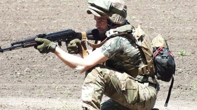 Тяжко у навчанні – легко у бою. Як бійці 102 бригади Сил тероборони з Франківщини підвищують свою боєздатність Тяжко у навчанні – легко у бою. Як бійці 102 бригади Сил тероборони з Франківщини підвищують свою боєздатність