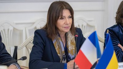 Меркиня Парижа виступила у Київській Раді Меркиня Парижа виступила у Київській Раді