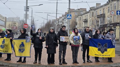 Під час загальнонаціональної хвилини мовчання вшанували пам'ять В'ячеслава Задорожнього