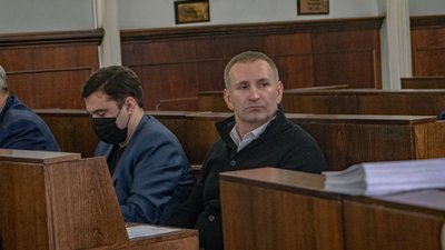 У Чернівцях виборча комісія майже два місяці не реєструє частину депутатів: чому так сталося