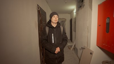 ФАБ-500 з неба: бомбардування вулиці Чорновола у Чернігові. РЕПОРТАЖ ФАБ-500 з неба: бомбардування вулиці Чорновола у Чернігові. РЕПОРТАЖ