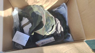 У Дніпрі переселенці з Маріуполя створили гуманітарний хаб У Дніпрі переселенці з Маріуполя створили гуманітарний хаб